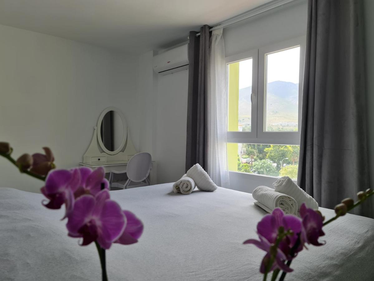 Modern 3 Bedroom Luxury Apartment In Торремолинос Экстерьер фото