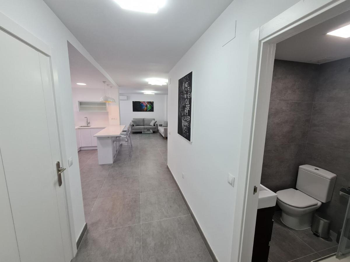 Modern 3 Bedroom Luxury Apartment In Торремолинос Экстерьер фото