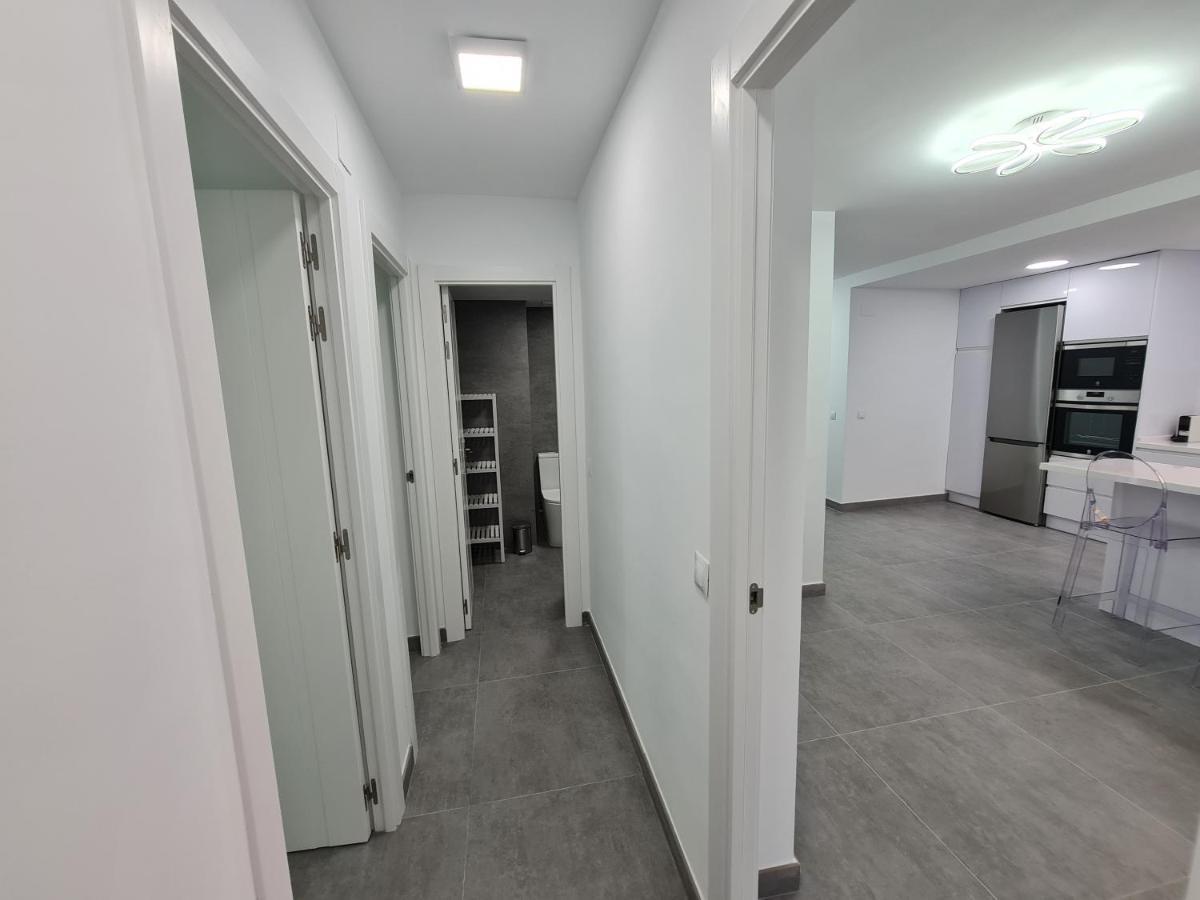 Modern 3 Bedroom Luxury Apartment In Торремолинос Экстерьер фото